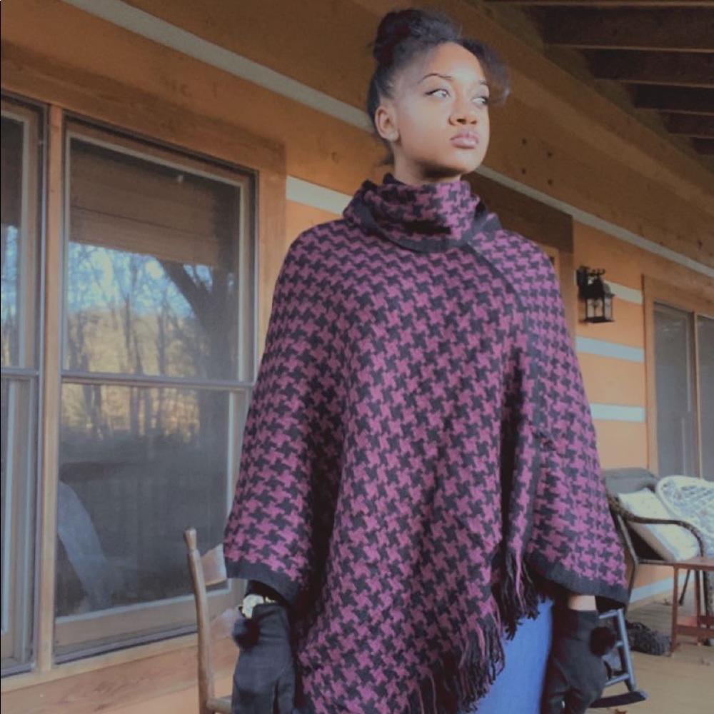 Houndstooth Poncho
